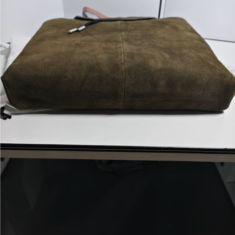 Martin Margiela Olive Green Suede Tote Bag - Picture 5 of 5